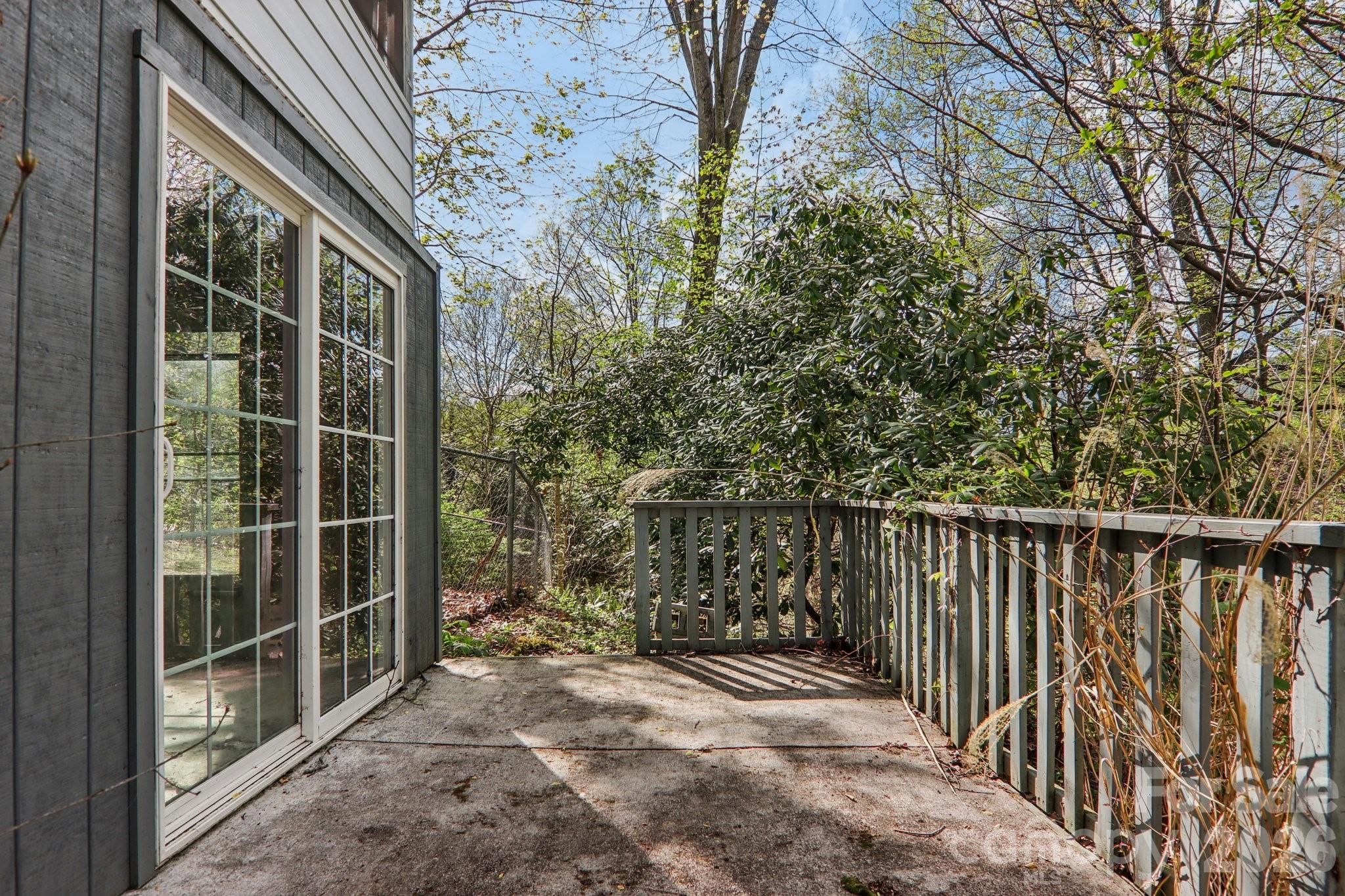 74 Link Circle Maggie Valley NC 28751