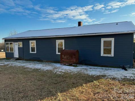 1677 Us 221a Highway Forest City NC 28043