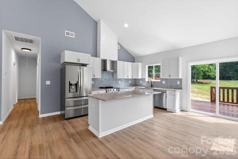 402 Pine Grove Avenue Cherryville NC 28021