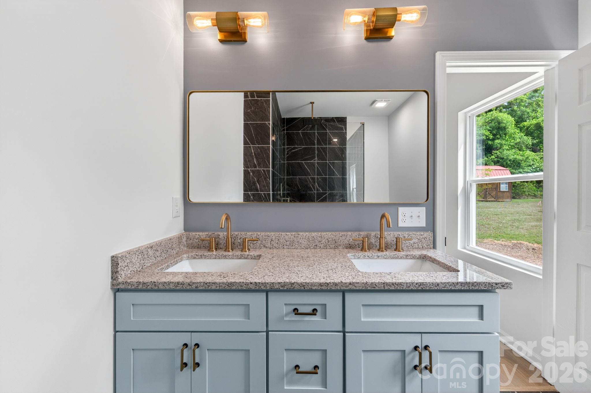 402 Pine Grove Avenue Cherryville NC 28021
