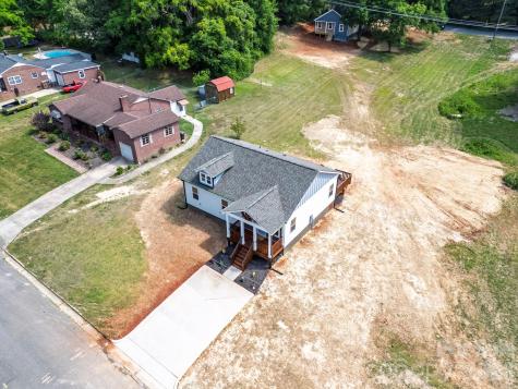 402 Pine Grove Avenue Cherryville NC 28021