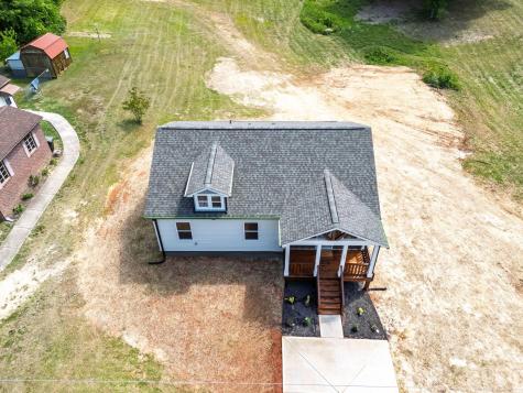402 Pine Grove Avenue Cherryville NC 28021