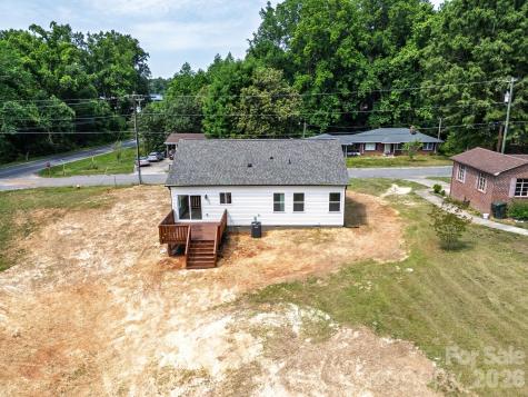 402 Pine Grove Avenue Cherryville NC 28021