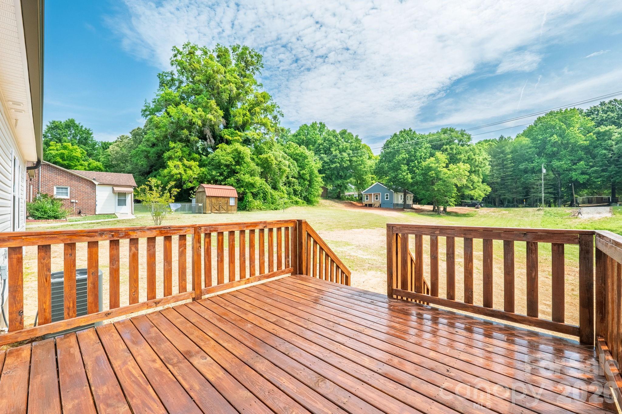 402 Pine Grove Avenue Cherryville NC 28021