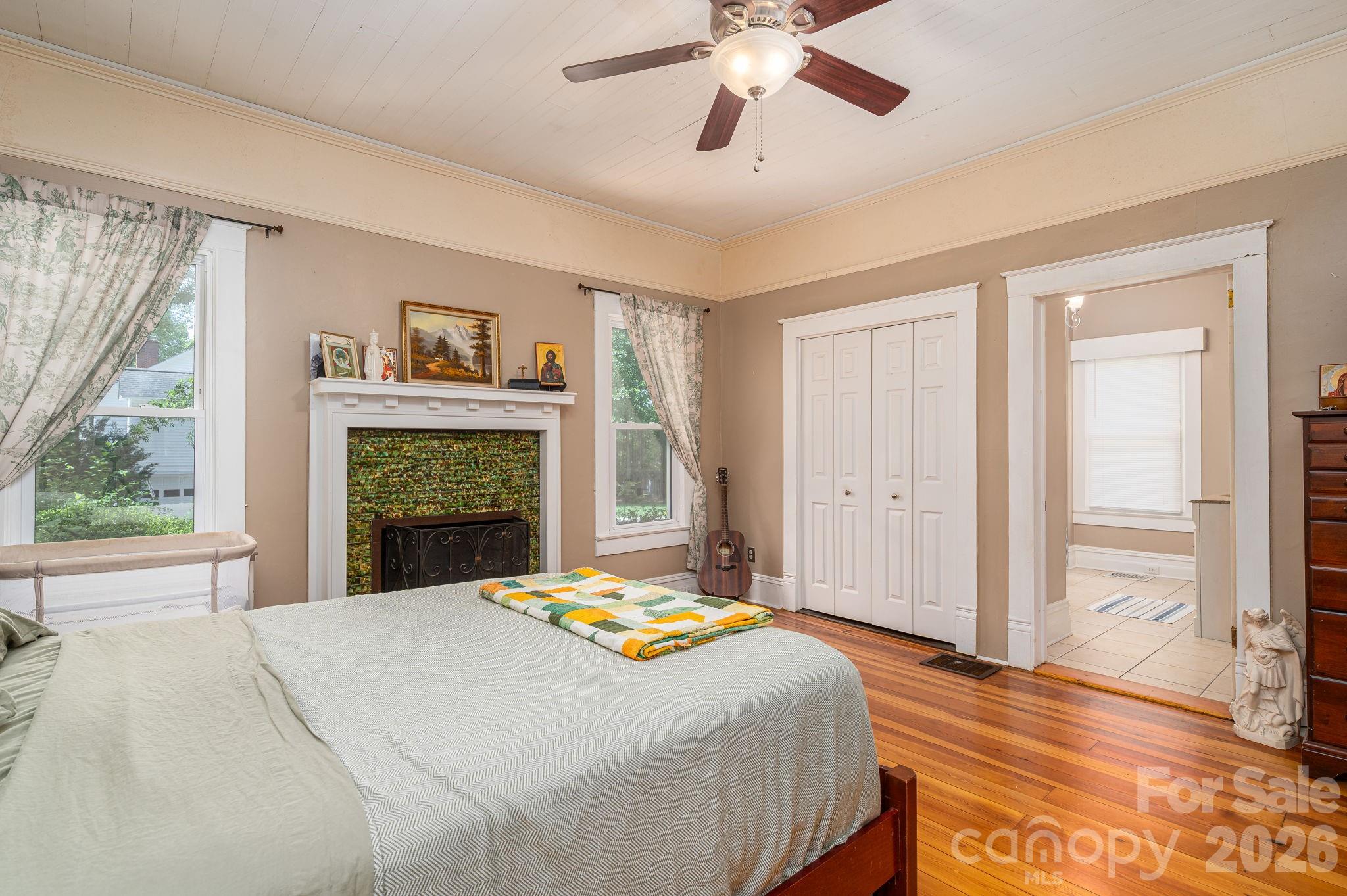 306 W Old Post Road Cherryville NC 28021