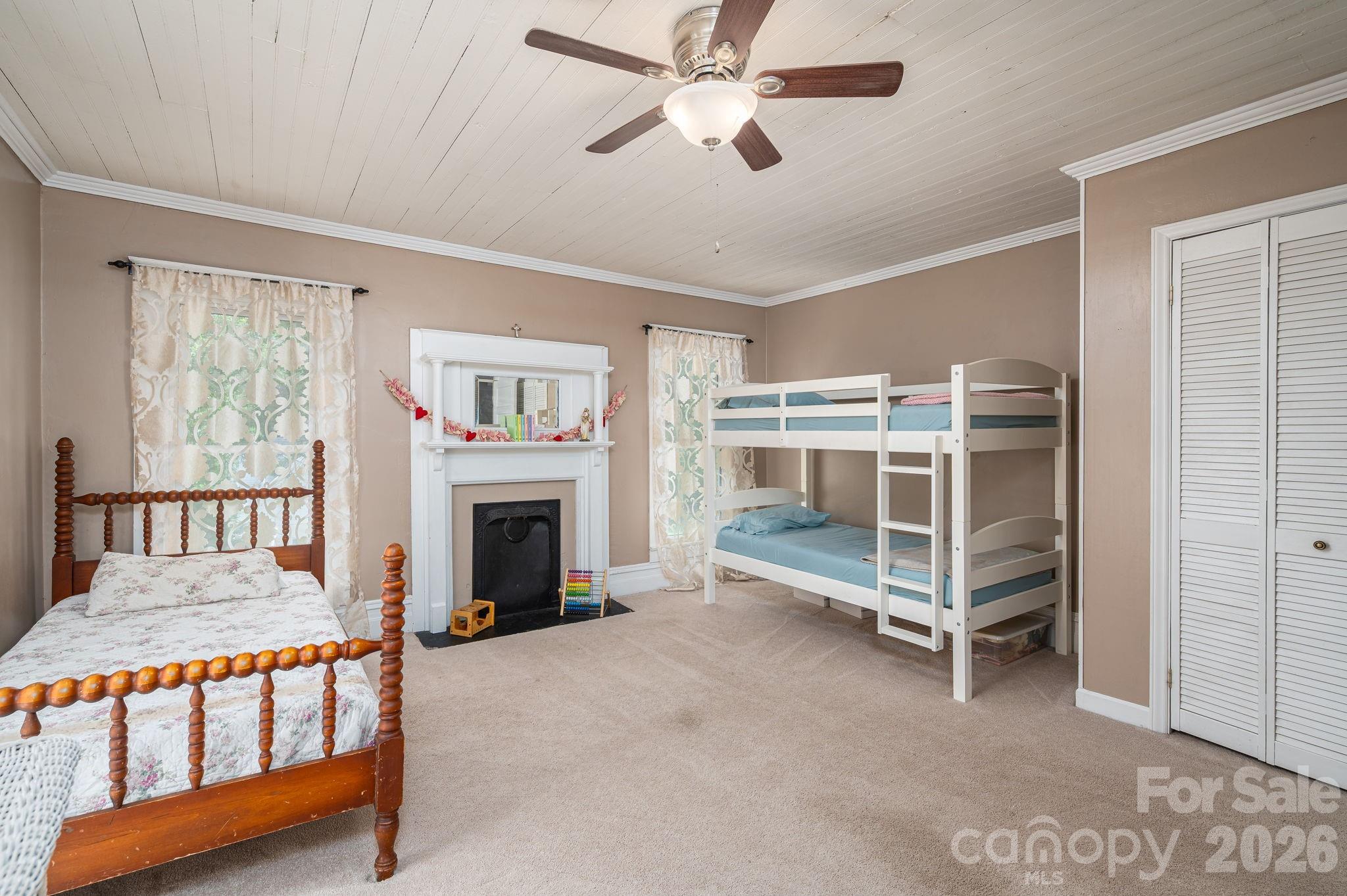306 W Old Post Road Cherryville NC 28021