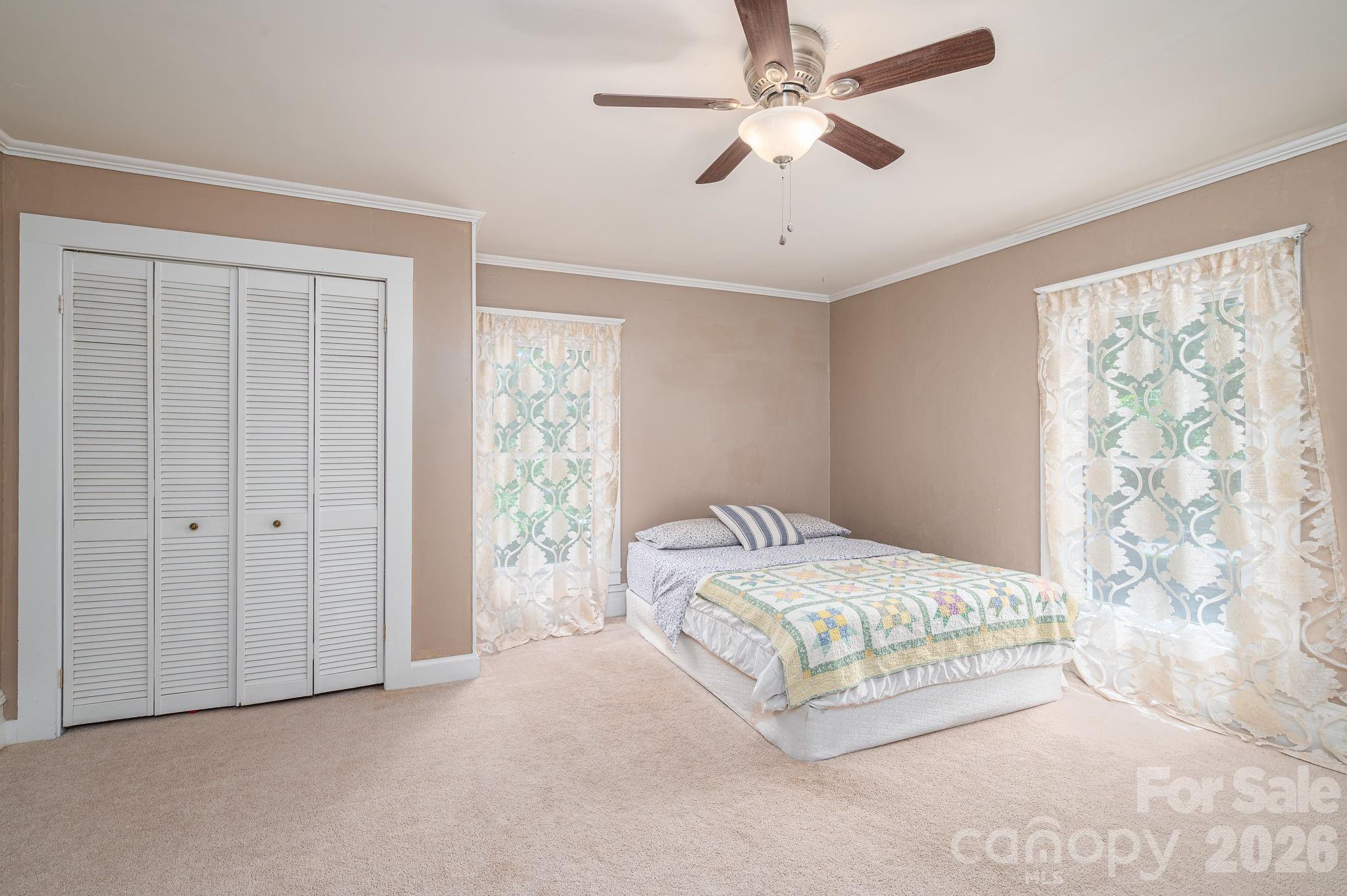 306 W Old Post Road Cherryville NC 28021