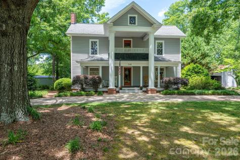 306 W Old Post Road Cherryville NC 28021