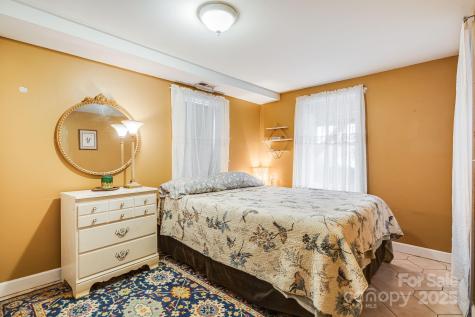 195 Whitmire Road Brevard NC 28712