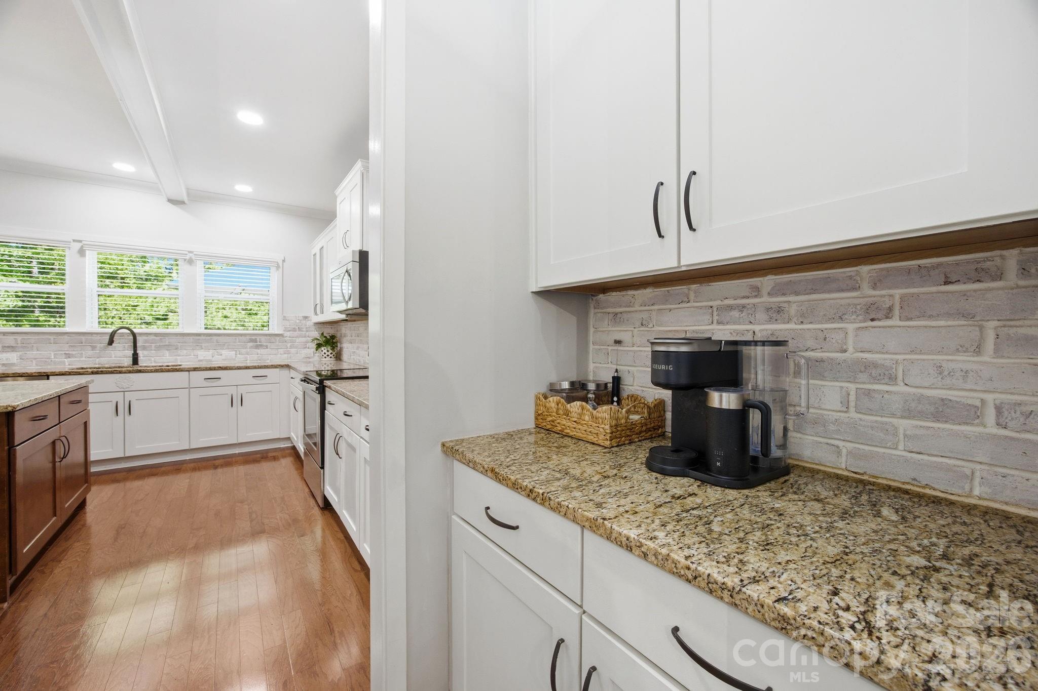 1223 Clover Lane Matthews NC 28104