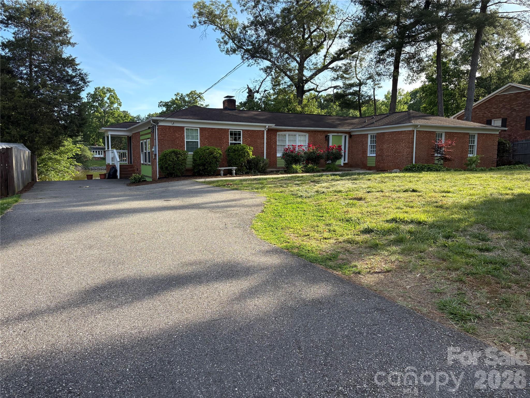 622 S Carolina Avenue Statesville NC 28677