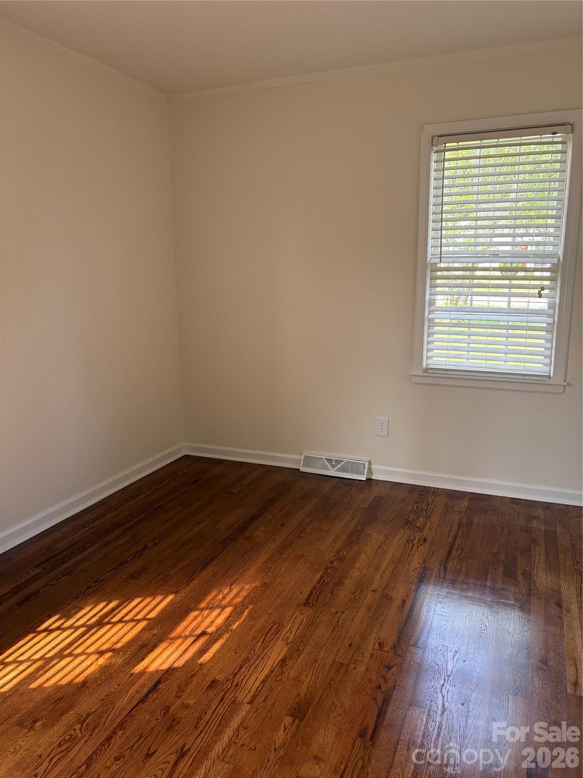 622 S Carolina Avenue Statesville NC 28677