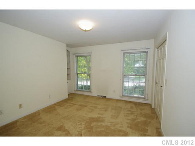 1032 Court Drive Charlotte NC 28211