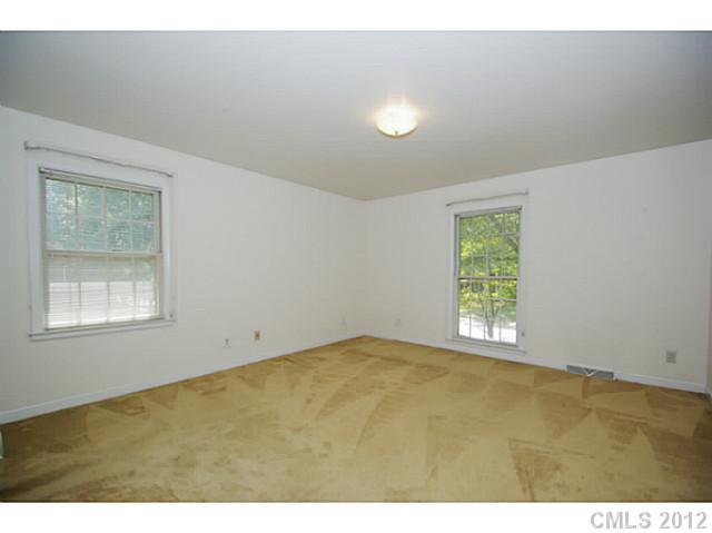 1032 Court Drive Charlotte NC 28211