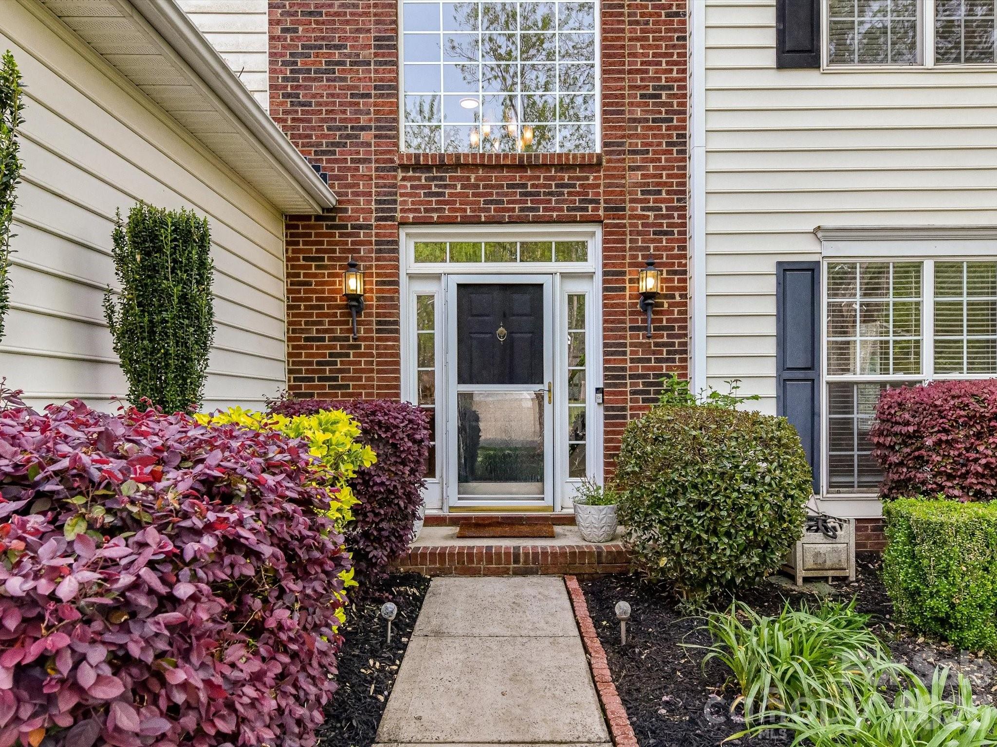 9334 Autumn Applause Drive Charlotte NC 28277