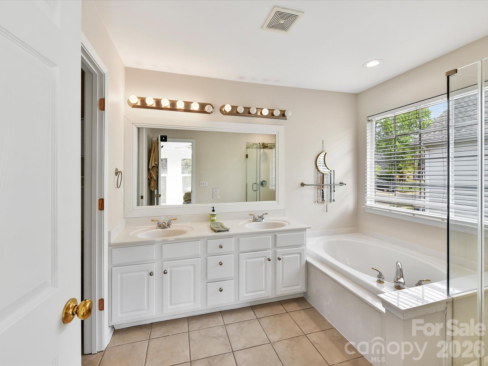 9334 Autumn Applause Drive Charlotte NC 28277