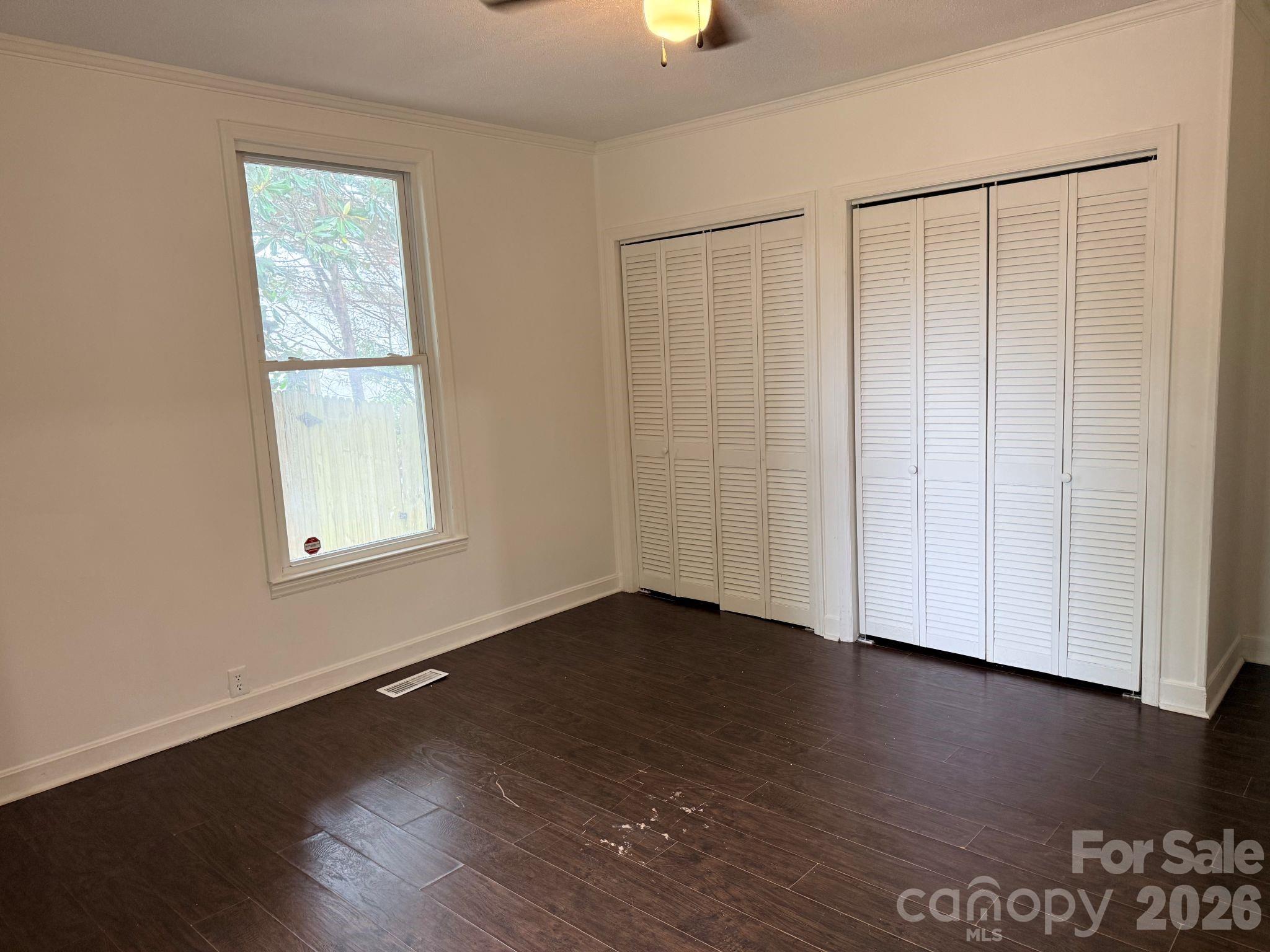 305 N Poplar Street Gastonia NC 28054