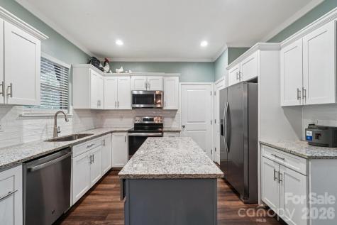 589 Newport Drive Mount Gilead NC 27306