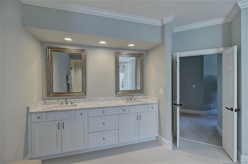 5016 Corrigan Court Charlotte NC 28277