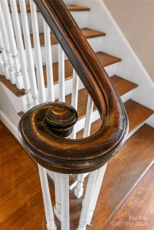 325 Vanderbilt Road Asheville NC 28803