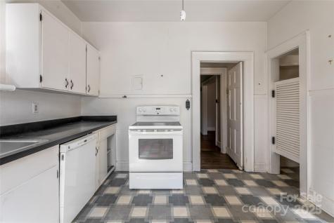 325 Vanderbilt Road Asheville NC 28803