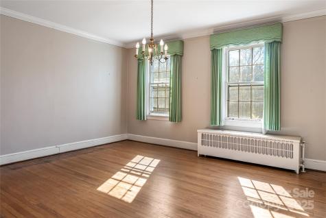 325 Vanderbilt Road Asheville NC 28803