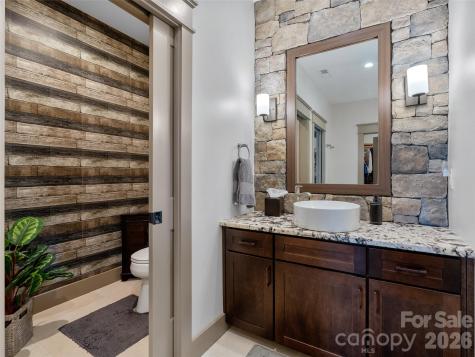 9 Soaring Hawk View Asheville NC 28804