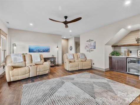 9 Soaring Hawk View Asheville NC 28804
