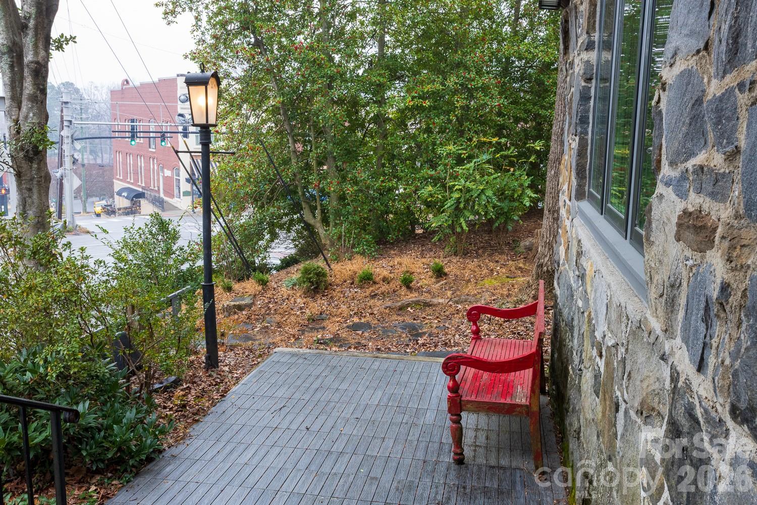 15 Chestnut Street Tryon NC 28782
