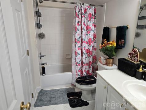 11942 Chevis Court Charlotte NC 28277