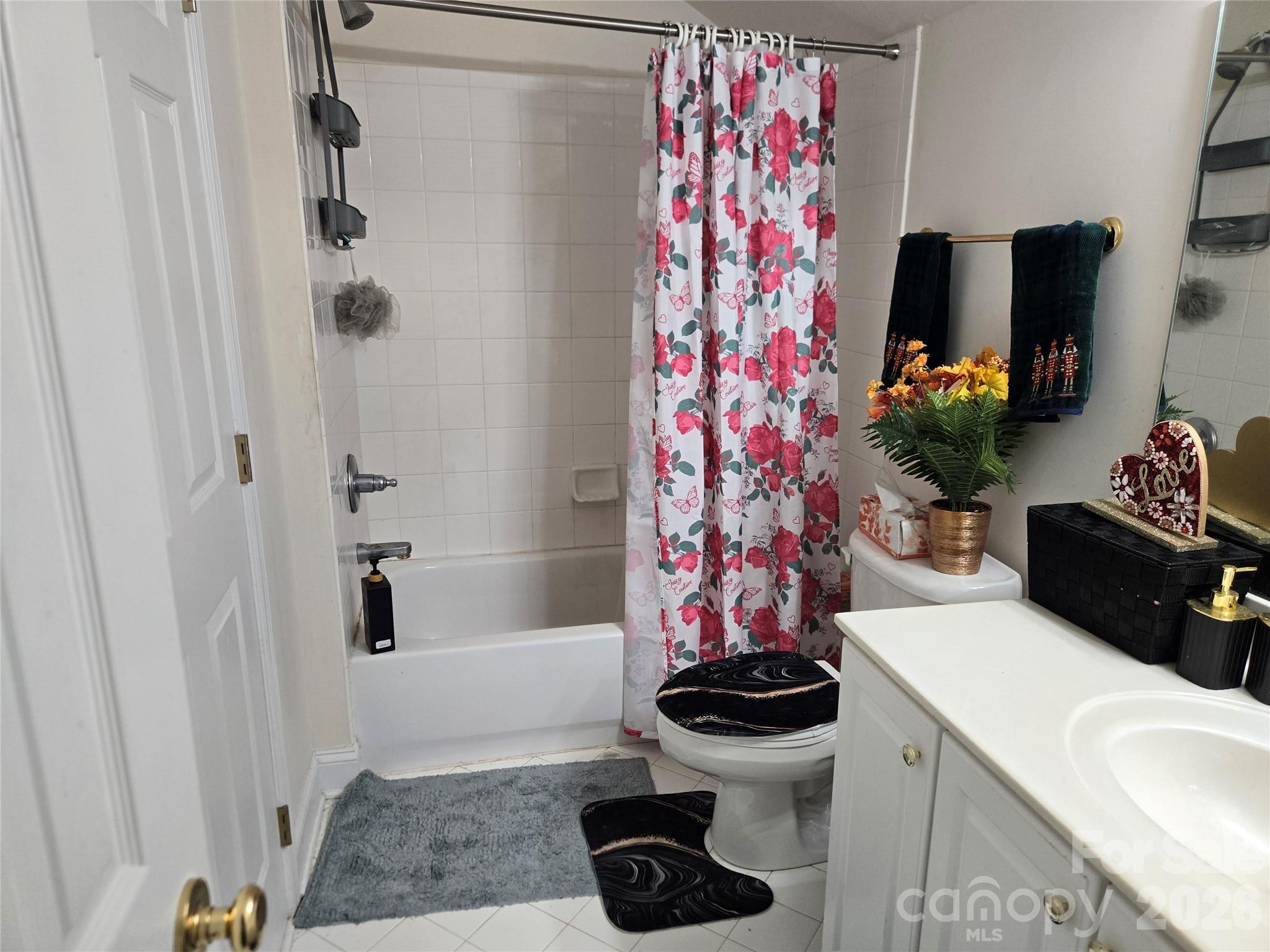 11942 Chevis Court Charlotte NC 28277