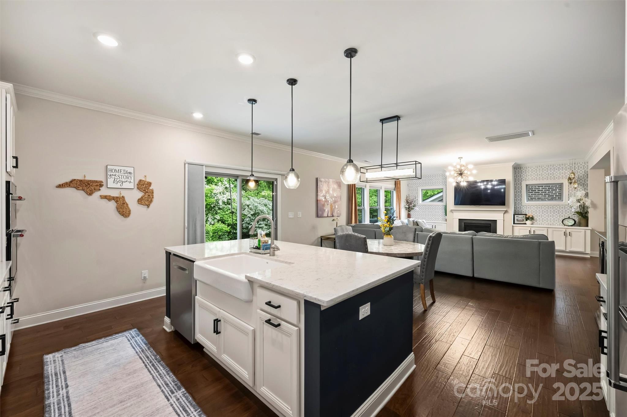 6618 Vizcaya Court Charlotte NC 28226
