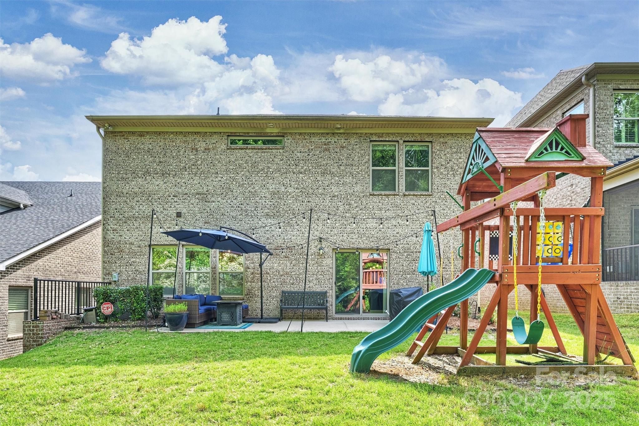 6618 Vizcaya Court Charlotte NC 28226