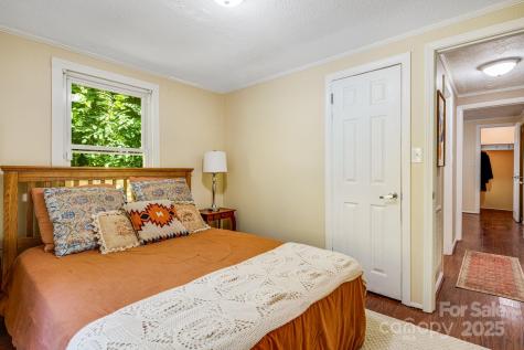 292 Beaucatcher Road Asheville NC 28805