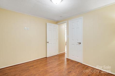 292 Beaucatcher Road Asheville NC 28805