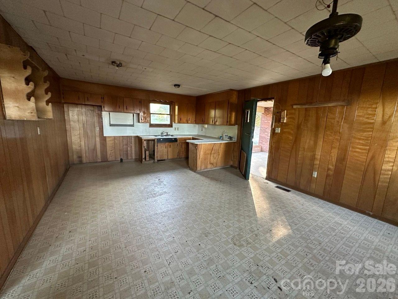 280 Mcduffie Court Taylorsville NC 28681