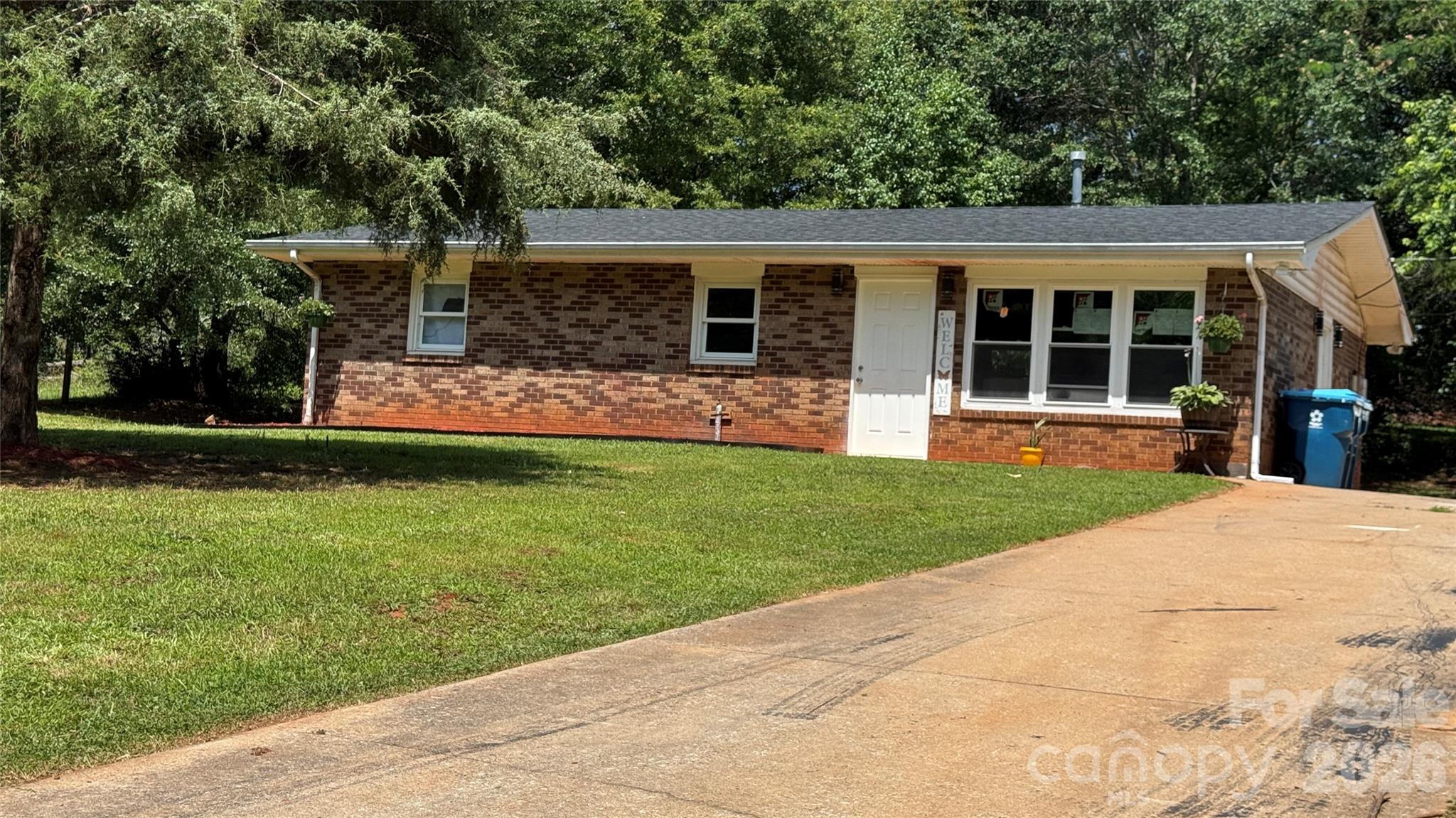 143 Mountain View Street Forest City NC 28043