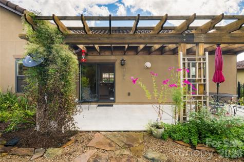 5 Pacifico Drive Asheville NC 28806