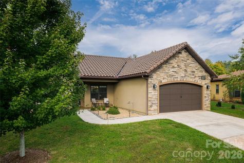 5 Pacifico Drive Asheville NC 28806