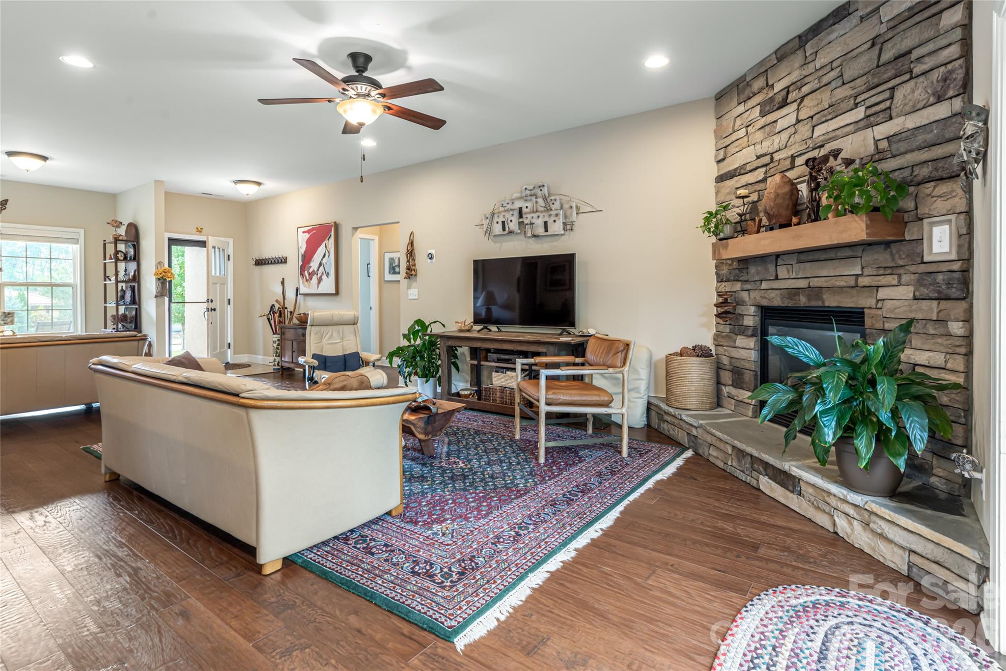 5 Pacifico Drive Asheville NC 28806