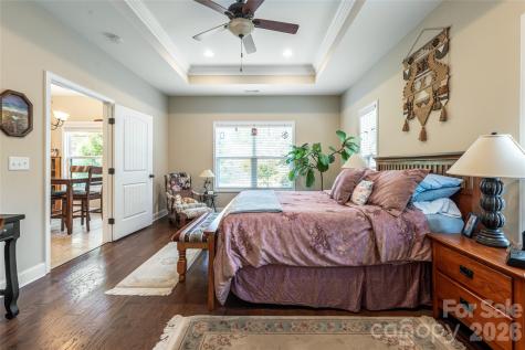 5 Pacifico Drive Asheville NC 28806