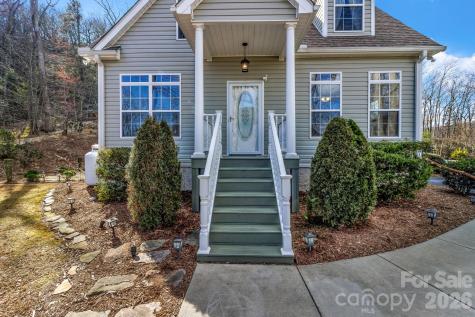 387 Goodview Drive Hendersonville NC 28792