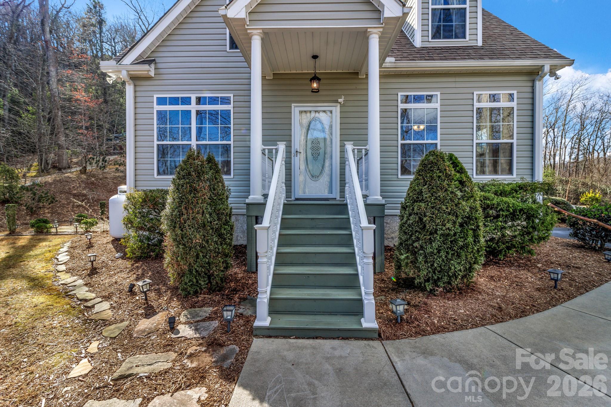 387 Goodview Drive Hendersonville NC 28792
