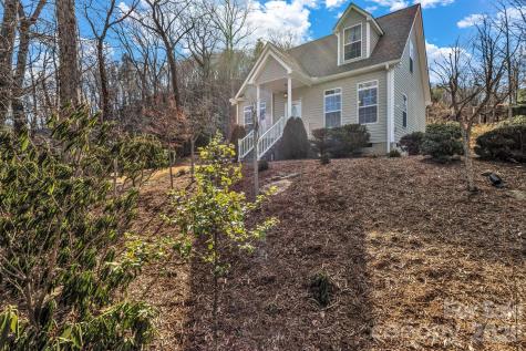 387 Goodview Drive Hendersonville NC 28792