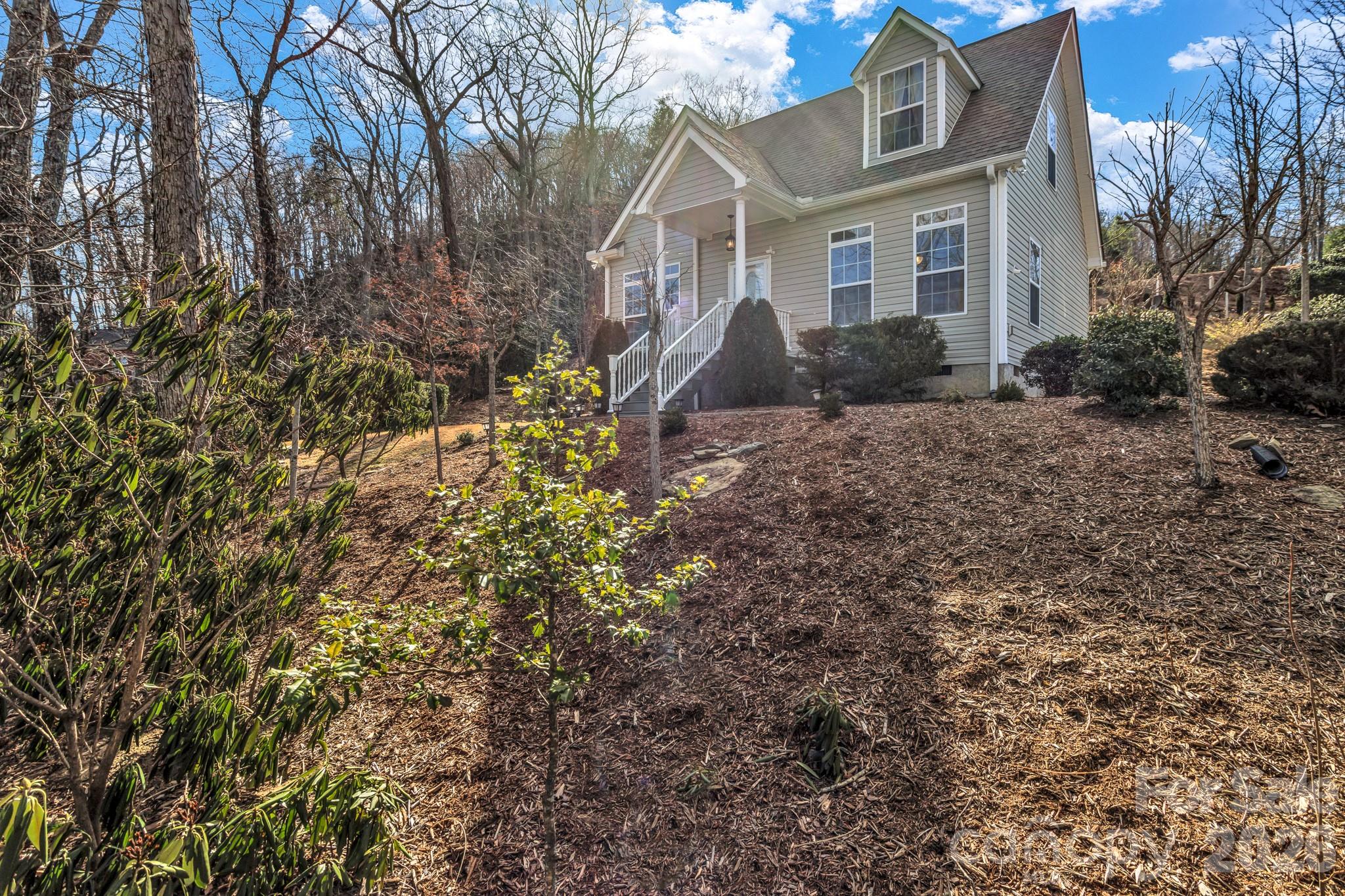 387 Goodview Drive Hendersonville NC 28792
