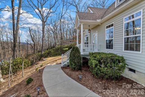 387 Goodview Drive Hendersonville NC 28792