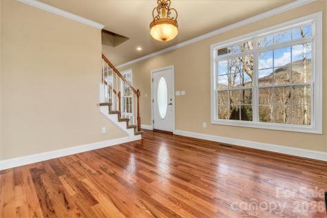 387 Goodview Drive Hendersonville NC 28792