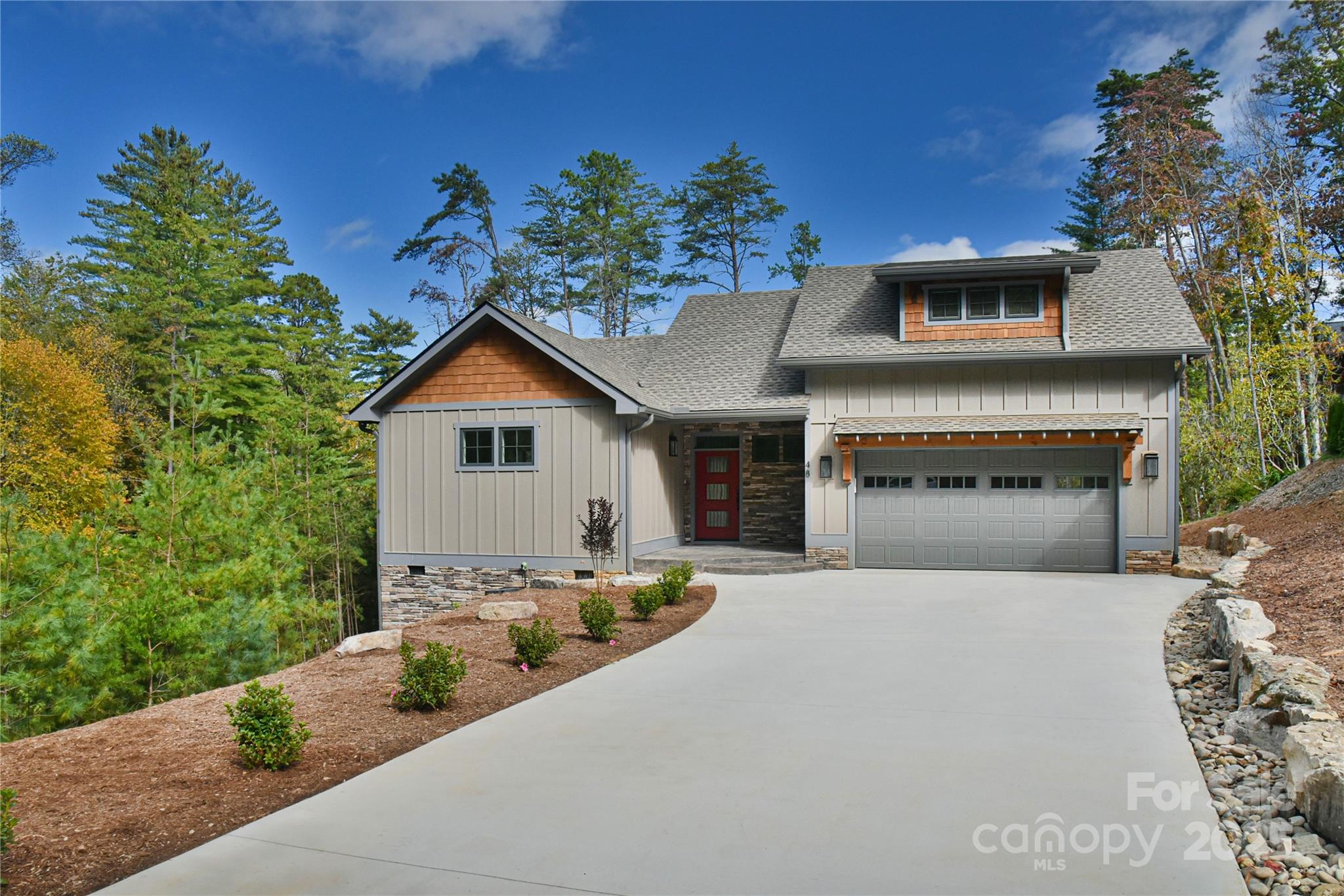 48 Crossings Circle Fairview NC 28730