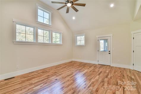 48 Crossings Circle Fairview NC 28730