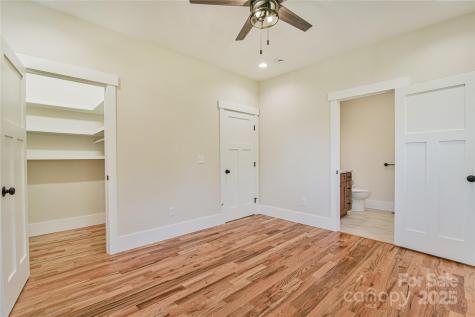 48 Crossings Circle Fairview NC 28730